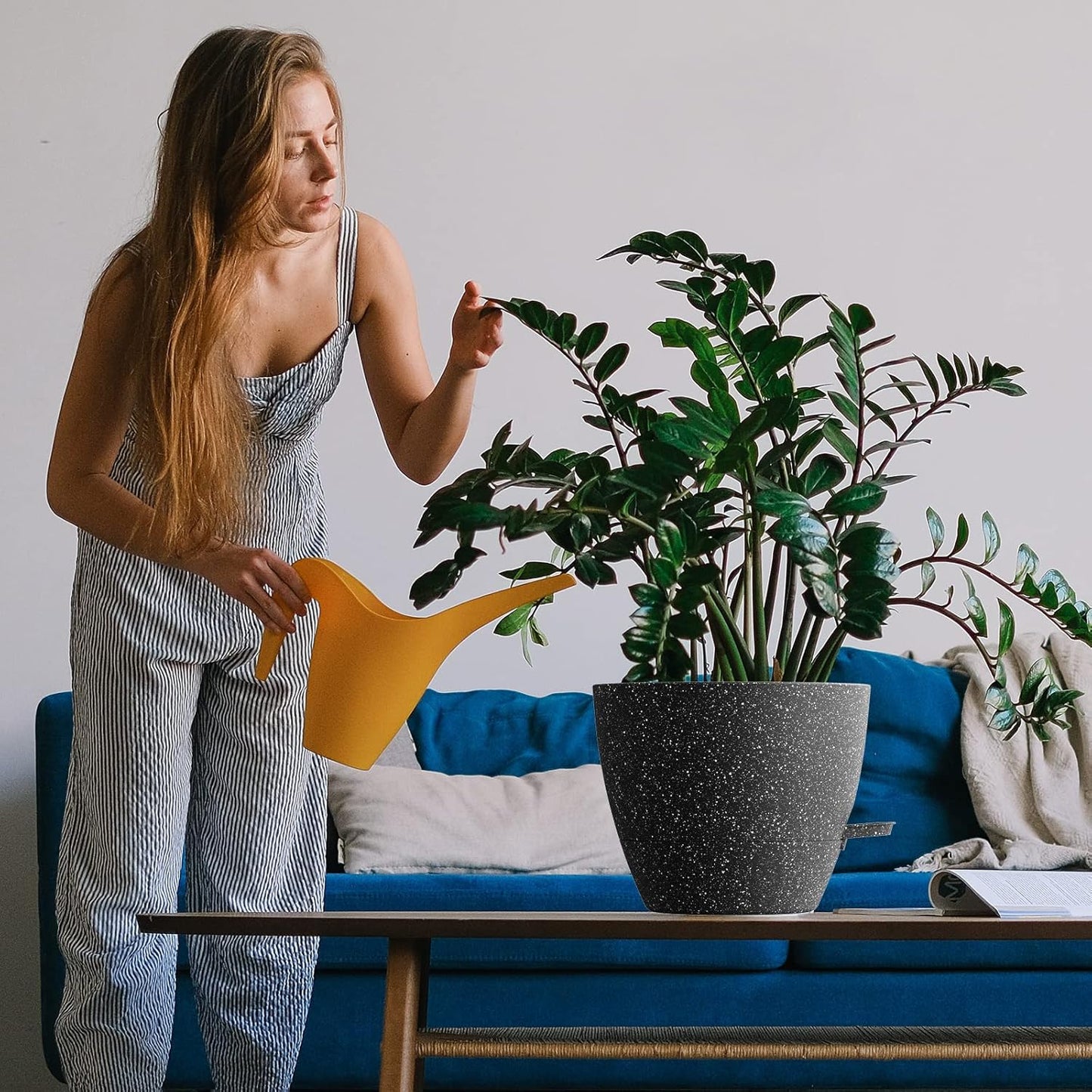 WOUSIWER 10 inch Self Watering Planters, 2 Pack Large Plastic Plant Pots with Deep Reservior and High Drainage Holes for Indoor Outdoor Plants and Flowers, Speckled Black